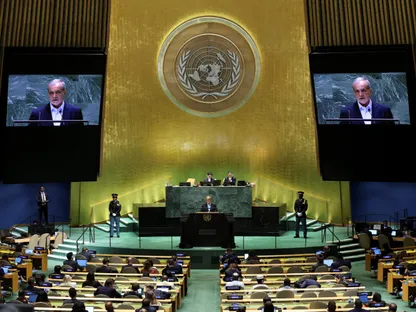 الرئيس الإيراني مسعود بيزشكيان يلقي كلمة أمام الأمم المتحدة في نيويورك. 24 سبتمبر 2024 - Reuters