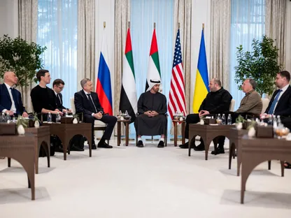 محادثات أبو ظبي بين روسيا وأوكرانيا.. ماذا حدث فيها؟