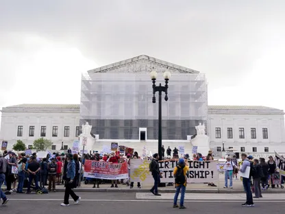 قرار ترمب الجديد يهدد مبدأ المواطنة بالولادة في أميركا