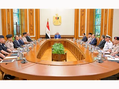برئاسة السيسي.. مجلس الدفاع الوطني المصري يقرر تقديم "كافة أشكال الدعم" للسعودية