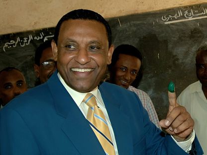 رئيس الوزراء السوداني الجديد كامل إدريس - X