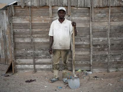 موريتانيا.. مهاجرون عالقون بعد اتفاق الاتحاد الأوروبي لضبط الحدود
