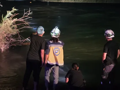 سوريا.. وفاة طفلين في حصيلة أولية لحادث عبّارة بدير الزور