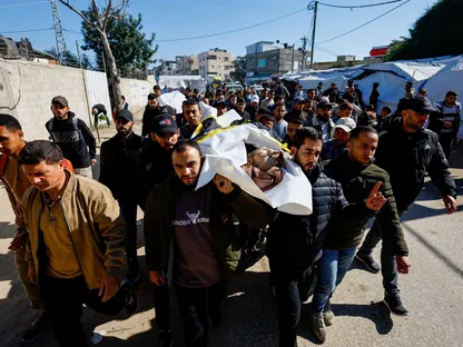 إسرائيل تسلم وزارة الصحة في غزة 54 جثماناً لفلسطينيين و66 صندوق أشلاء