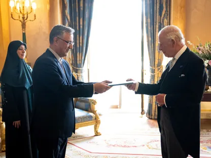 السفير الإيراني في لندن: طهران "قد تشن" هجمات على القواعد البريطانية