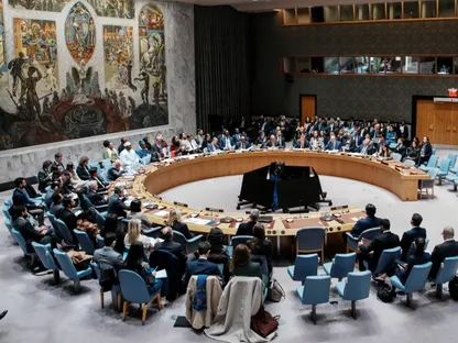 جانب من اجتماع مجلس الأمن الدولي التابع للأمم المتحدة في مقر الأمم المتحدة بمدينة نيويورك في الولايات المتحدة للنظر في اقتراح أميركي لمنح تفويض من الأمم المتحدة لإنشاء قوة استقرار دولية في غزة. 17 نوفمبر 2025 - REUTERS