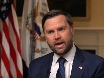 فانس: الضربات الأميركية ضد إيران تهدف لإجبار النظام على تغيير "عقليته"