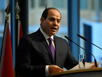 الرئيس المصري عبد الفتاح السيسي يلقي كلمة خلال فعالية للاستثمار الألماني الإفريقي في برلين. 19 نوفمبر 2019 - REUTERS