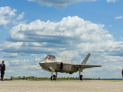 طائرة "F35" الأميركية خلال معرض باجوتفيل الجوي الدولي في كيبيك شرقي كندا. 22 يونيو 2019 - Reuters