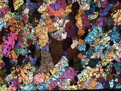 دراسة تكشف أسرار حركة خفية تحت القارات تُعيد تشكيل باطن الأرض