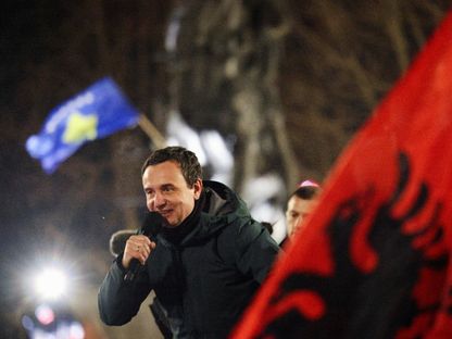 كوسوفو تجري انتخابات في محاولة لإنهاء الجمود السياسي المستمر منذ عام