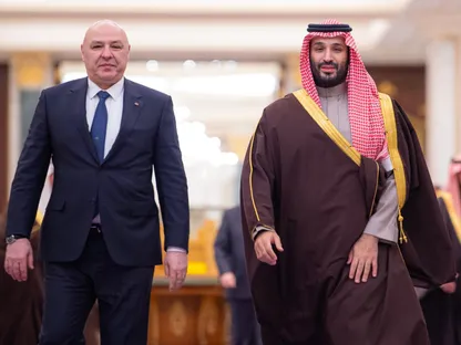 ولي العهد السعودي يوجه باستئناف صادرات لبنان إلى المملكة