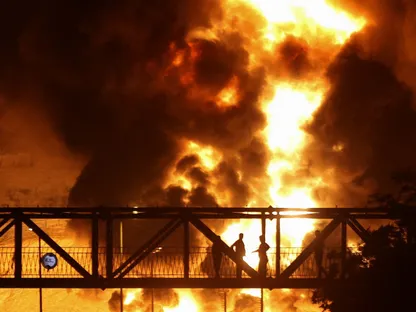 ترمب لا يستبعد مصادرة النفط الإيراني مع تجاوز الأسعار 100 دولار