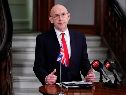 بريطانيا تتعهد بتقديم 205 ملايين دولار لشراء أسلحة أميركية لأوكرانيا