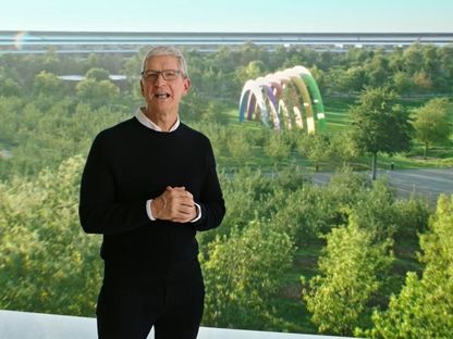 تيم كوك المدير التنفيذي لشركة أبل - 14 سبتمبر 2021 - apple 