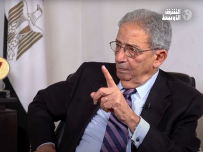 عمرو موسى: عرفات كان "عفريتاً" وهاجسه الفرار من الوصايات