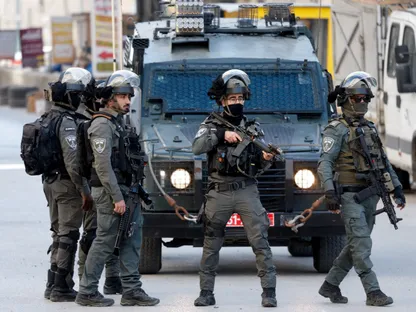 إسرائيل والضفة الغربية.. ماذا وراء القرارات؟