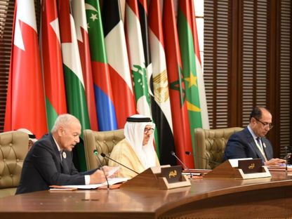 القمة العربية في البحرين تتجه إلى الدعوة لمؤتمر دولي بشأن فلسطين