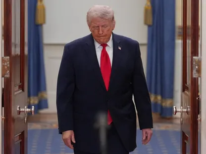 مقترح وقف النار.. ترمب لم يوافق بعد وطهران صاغت ردها وتعارض اتفاقاً مؤقتاً