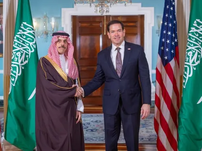 وزيرا خارجية السعودية وأميركا يستعرضان العلاقات الاستراتيجية والمستجدات الإقليمية