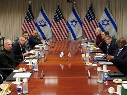 وزير الدفاع الإسرائيلي يوآف جالانت في اجتماع بواشنطن مع نظيره الأميركي لويد أوستن. 26 مارس 2024 - REUTERS