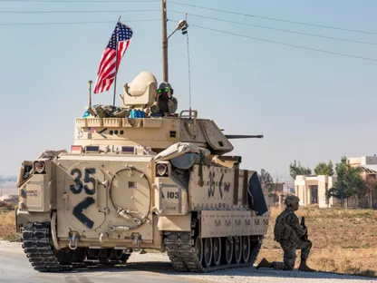 دبابة أميركية متمركزة في شرق سوريا. 10 نوفمبر 2019 - REUTERS