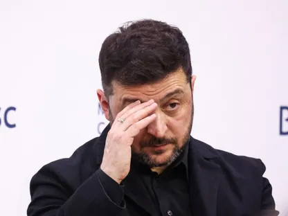 زيلينسكي: أدلة على استمرار روسيا في تزويد إيران بالدعم الاستخباراتي