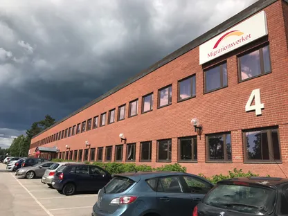 السويد تشدد قواعد الحصول على الجنسية وسط مساع لخفض الهجرة