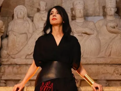 سارة شمة تمثل سوريا في بينالي البندقية 61