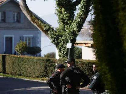 مفاوضات جنيف.. الوسيط العماني يشيد بـ"انفتاح غير مسبوق" وإيران مستعدة لاتفاق "فوري"