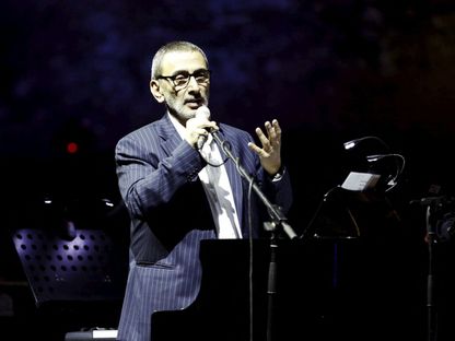 الموسيقي والملحن اللبناني زياد الرحباني خلال حفل موسيقي في مهرجانات إهدنيات الدولية في بلدة إهدن، شمال لبنان، 30 يوليو 2015. - REUTERS