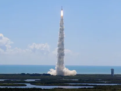 صاروخ أطلس V، التابع لتحالف الإطلاق الموحد (United Launch Alliance)، حاملاً رائدي فضاء على متن ستارلاينر-1 Crew Flight Test (CFT)، التابعة لشركة بوينج، في مهمة إلى محطة الفضاء الدولية، من كيب كانافيرال، ولاية فلوريدا، الولايات المتحدة. 5 يونيو 2024 - Reuters