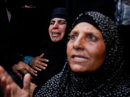 مصادر: "حماس" راضية عن "ضمانات" مقترح وقف حرب غزة.. وقلق بشأن المساعدات