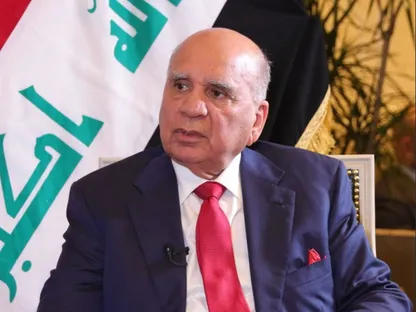 وزير خارجية العراق لـ"الشرق": لسنا جزءاً من الحرب ومستعدون للوساطة بين أميركا وإيران