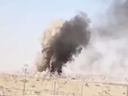 صورة من مقطع فيديو يقال إنه لتنفيذ غارة بطائرة مسيرة على موقع حدودي في سبين بولداك بأفغانستان. 15 أكتوبر 2025 - REUTERS