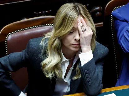 إيطاليا.. قيود الإنفاق الأوروبية تضاعف تحديات ميلوني في عام الانتخابات