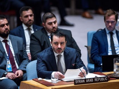 وزير الخارجية السوري أسعد الشيباني يلقي كلمة أمام أعضاء مجلس الأمن خلال اجتماع حول الوضع في سوريا في مقر الأمم المتحدة في نيويورك بالولايات المتحدة. 25 أبريل 2025 - Reuters