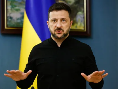محادثات روسية أوكرانية قيد التحضير.. وزيلينسكي يطالب بتشديد العقوبات