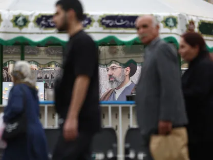 تقرير: خلافات في إيران بشأن التصعيد مع واشنطن وسط مخاوف من تداعيات النزاع