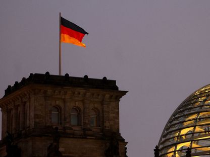 ألمانيا توقف 4 من مواطنيها بتهمة التجسس لصالح الصين.. وبكين: افتراءات