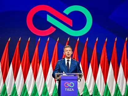 المجر.. بيتر ماجيار يعلن النصر في الانتخابات ويتعهد بإصلاحات شاملة