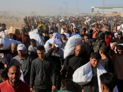 "نقاش حاد وصراخ" خلال اجتماع حكومة نتنياهو لبحث مقترح وقف إطلاق النار في غزة