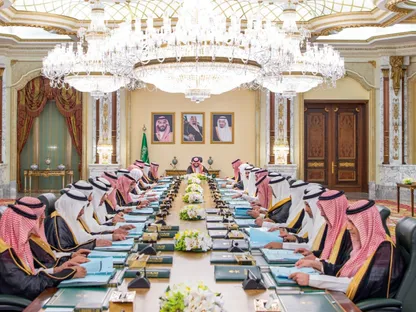 مجلس الوزراء السعودي يشدد على ضرورة التهدئة الإقليمية ودعم الوساطة الباكستانية