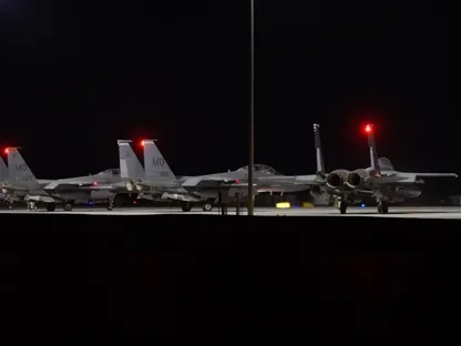 القيادة المركزية الأميركية تعلن استهداف مواقع لـ"داعش" في سوريا