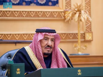 الملك سلمان: نهج المملكة ثابت في احتواء الأزمات والحفاظ على الأمن