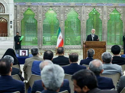 الرئيس الإيراني يدافع عن "مذكرة التفاهم": السبيل الأفضل للخروج من حالة "لا حرب ولا سلم"