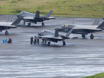 مقاتلات أميركية من طراز F-35 بقاعدة عسكرية في بورتريكو. 10 ديسمبر 2025 - Reuters