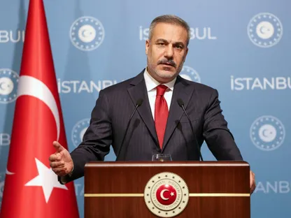 تركيا تحث على محادثات سلمية بين دمشق و"قسد" وتحذر من "نفاد الصبر"