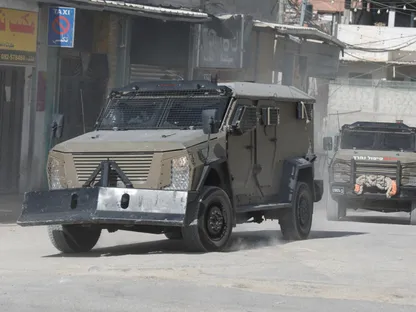 "السور الحديدي" الإسرائيلي.. تدمير ممنهج لمخيمات الضفة الغربية