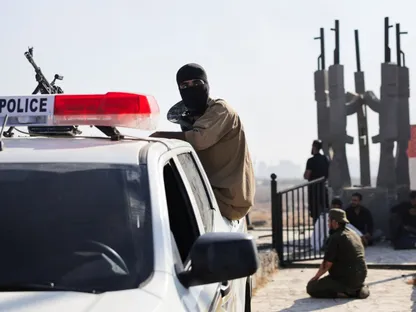 مع توقف اشتباكات السويداء.. مبعوث ترمب يدعو لإلقاء السلاح: سوريا على مفترق طرق